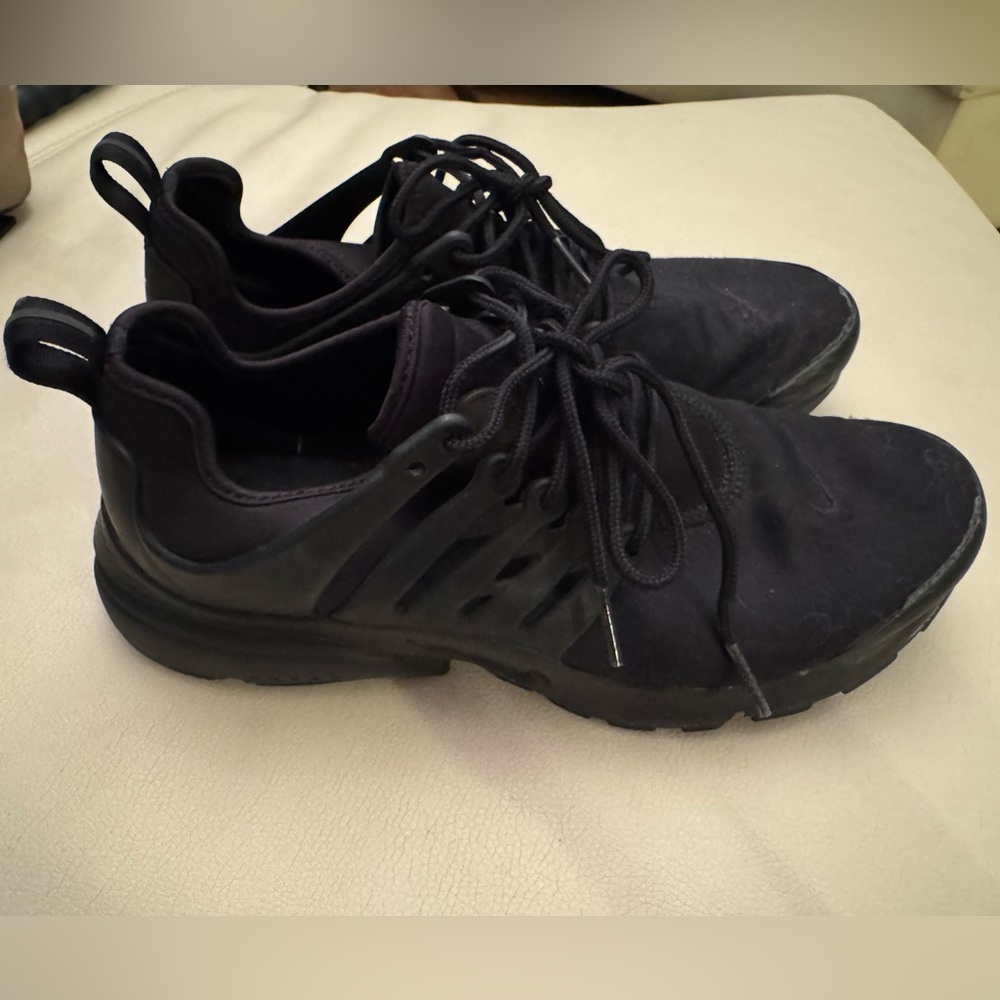 Women’s Nike Presto Black Athletic Shoes